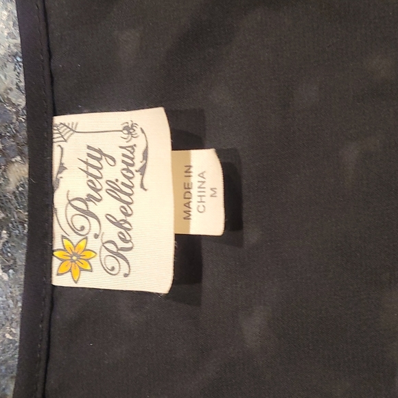 Pretty Rebellious Sparkly Sequin Blouse - Picture 3 of 8